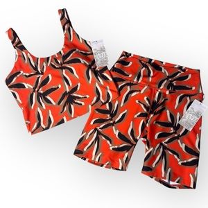 Women's Athletic Shorts and Top Set - Red Pattern